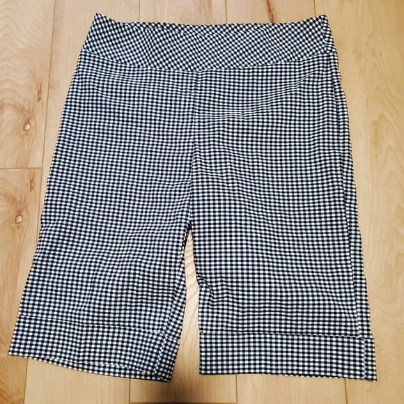 Denver Hayes Shorts Classic fit size 8x 12 - Picture 1 of 5